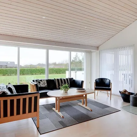 In Sydals With Sauna Ferienhaus *